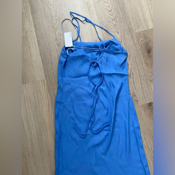 Reformation Dover Dress in Dusk. - Picture 5 of 5